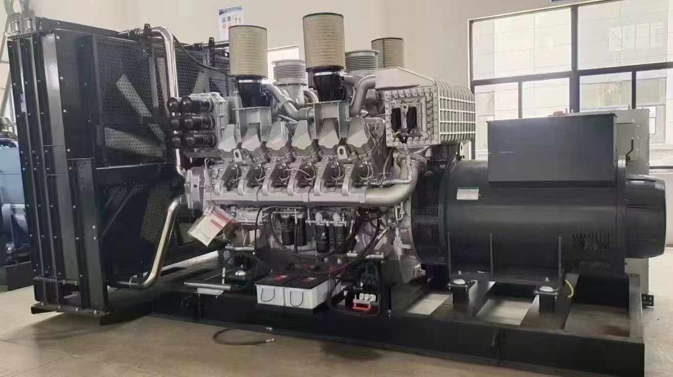 武强800KW柴油发电机组可以带动多少kw的设备？
